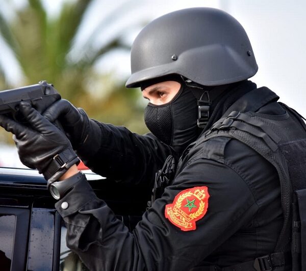 Interrogation d’un individu pour homicide suite à des coups et blessures à…