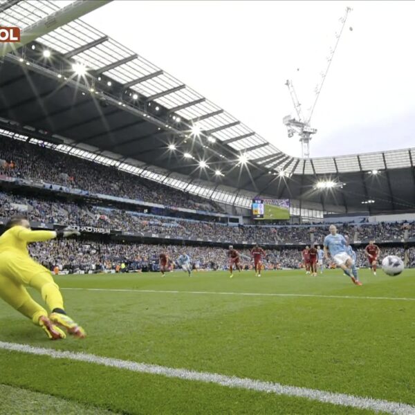 Manchester ne perd pas de vue Arsenal grâce à un quadruplé de…